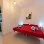 Surf Flat סן פוקה