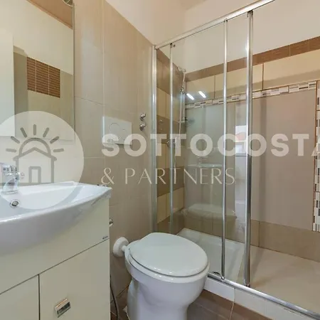 Διαμέρισμα Surf Flat